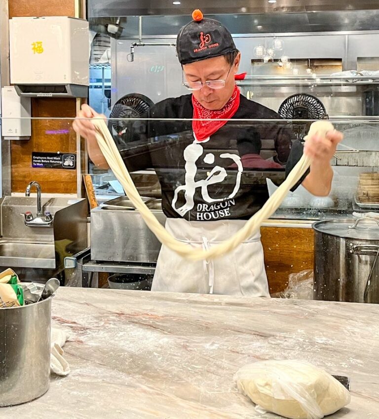 hand-pulled noodles dallas