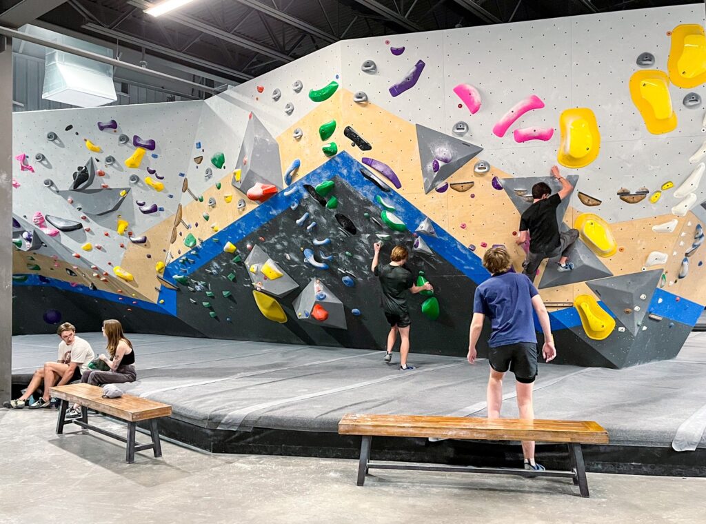 Indoor rock climbing dallas