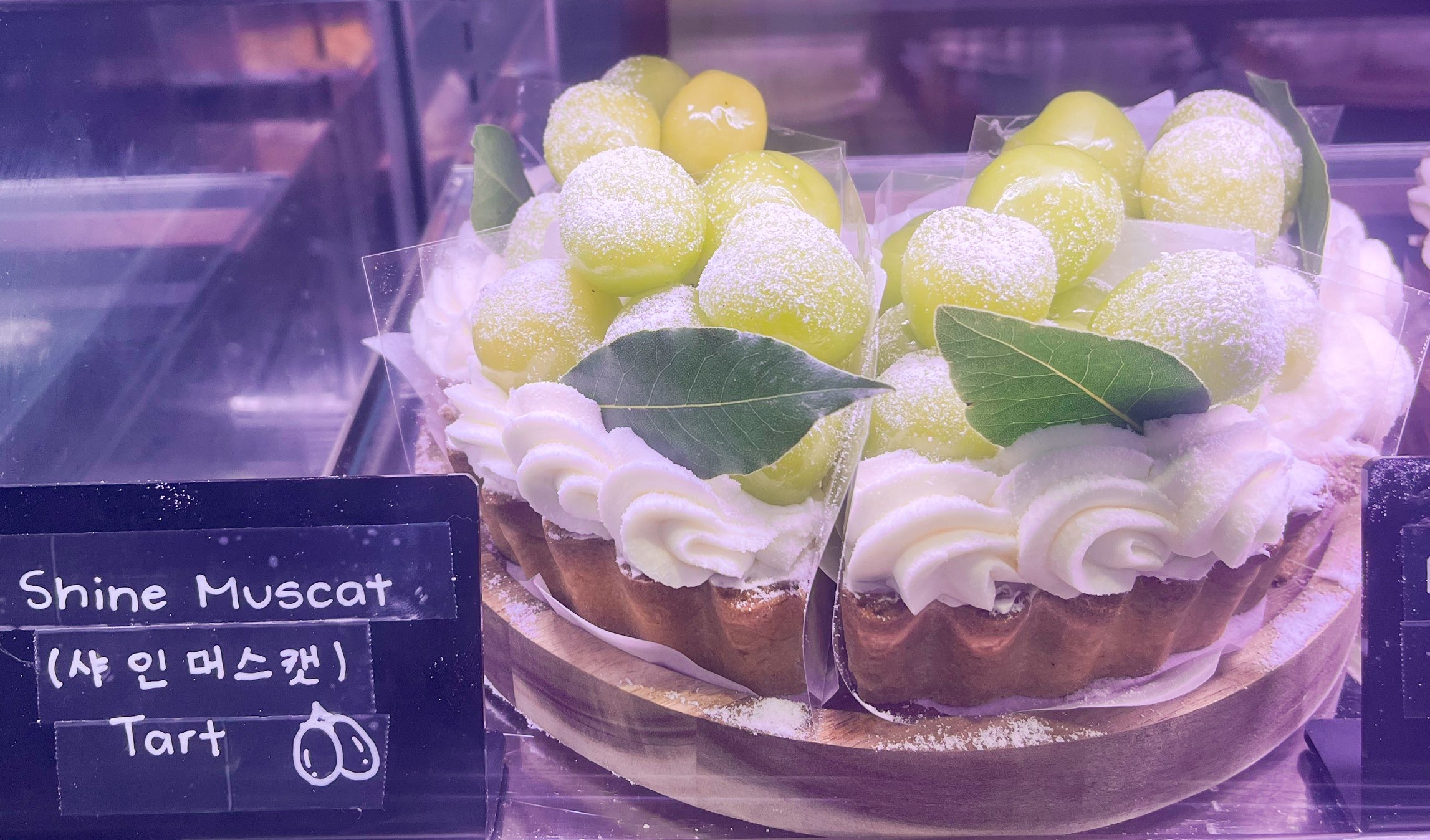 dessert cafe