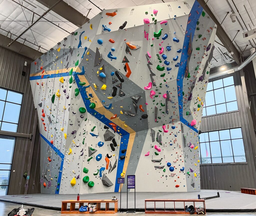 Rock climbing gyms dallas