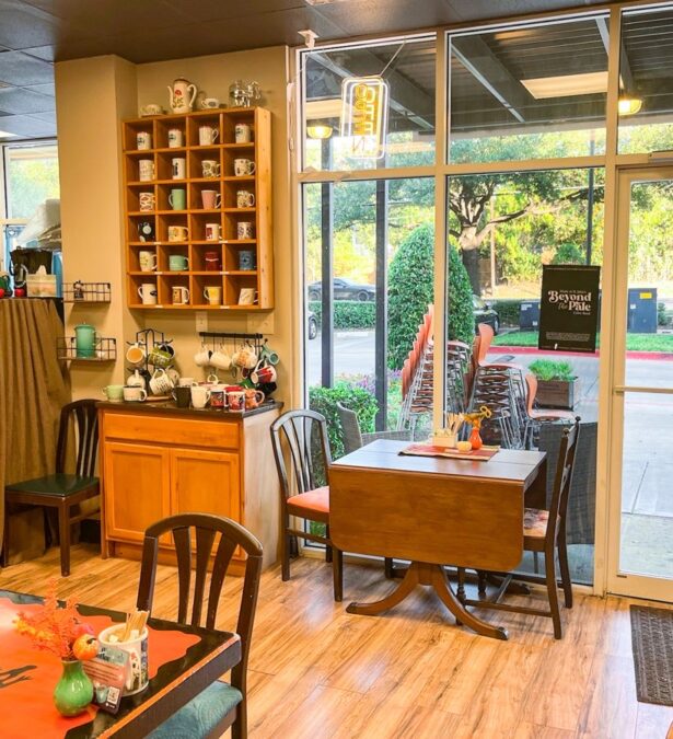 inside seating at one of the best coffee shops in white rock: well grounded coffee