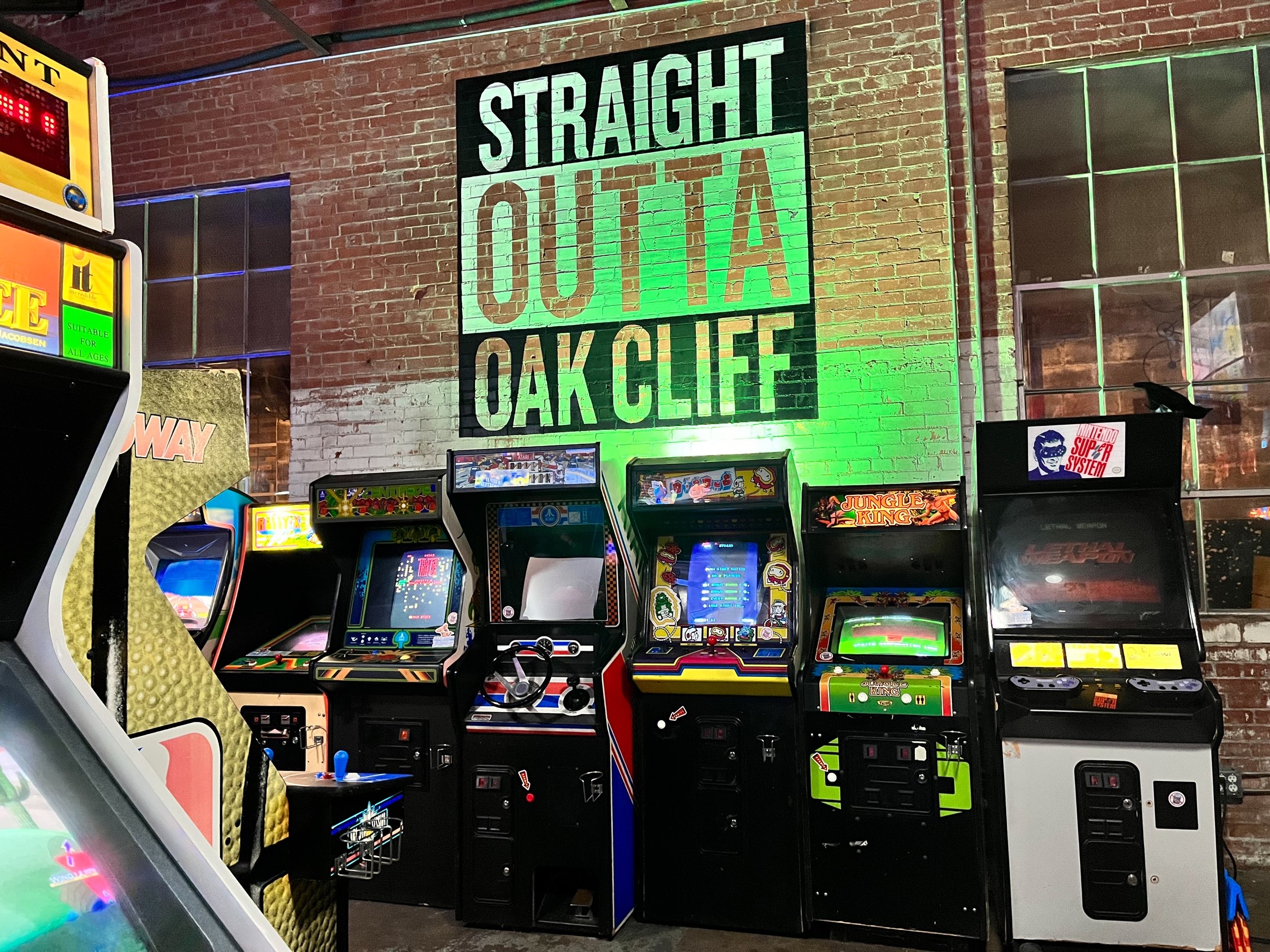 dallas arcade bar