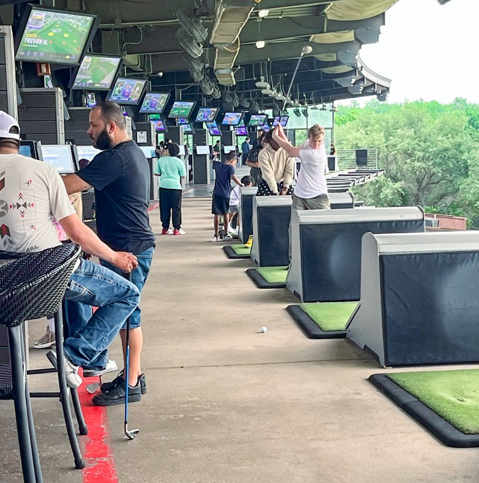 Dallas Indoor Golf