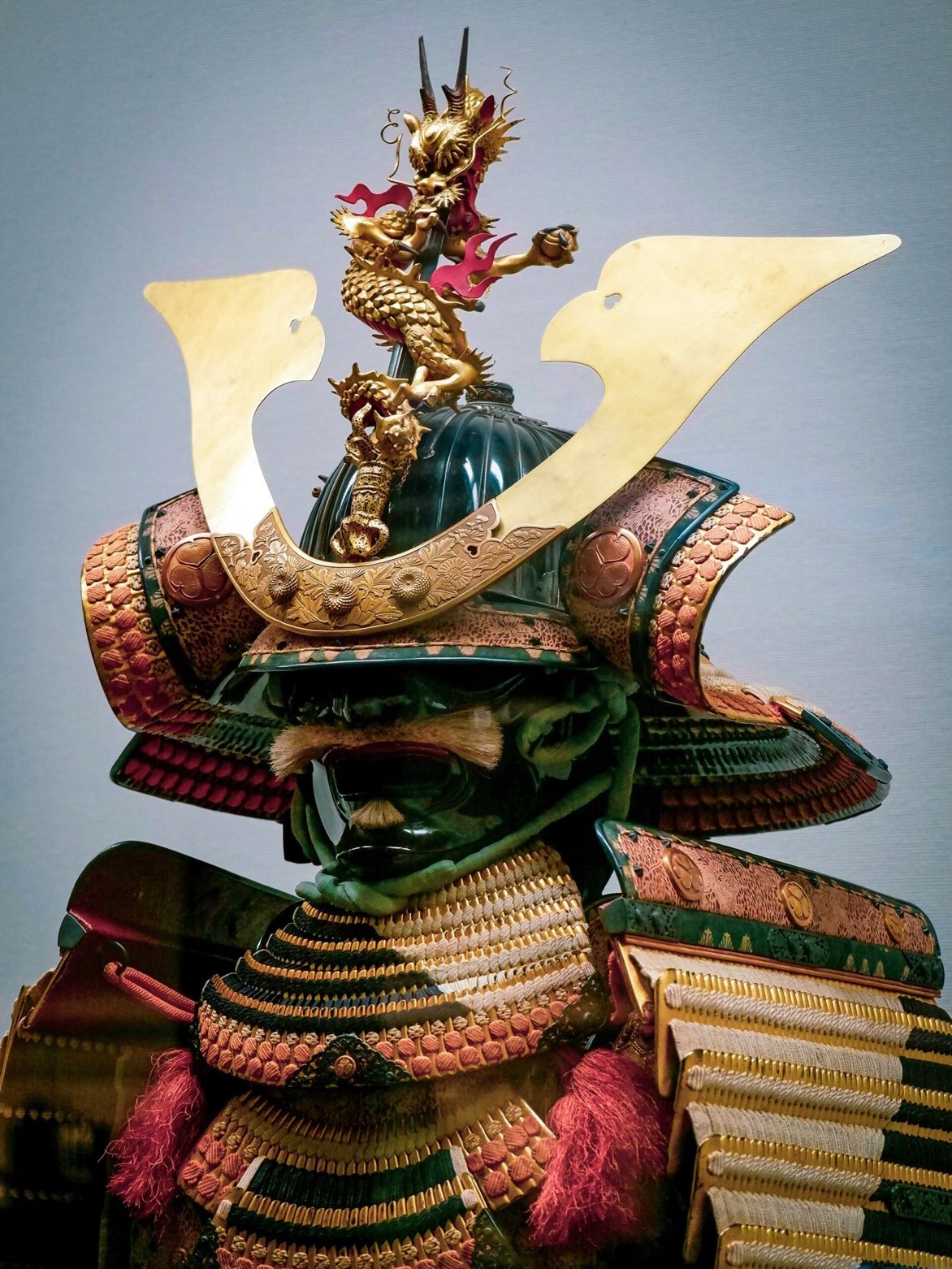 Classic samurai armor suit on display at the Samurai Collection, a cultural exhibit and one of the free things to do in Dallas with kids.