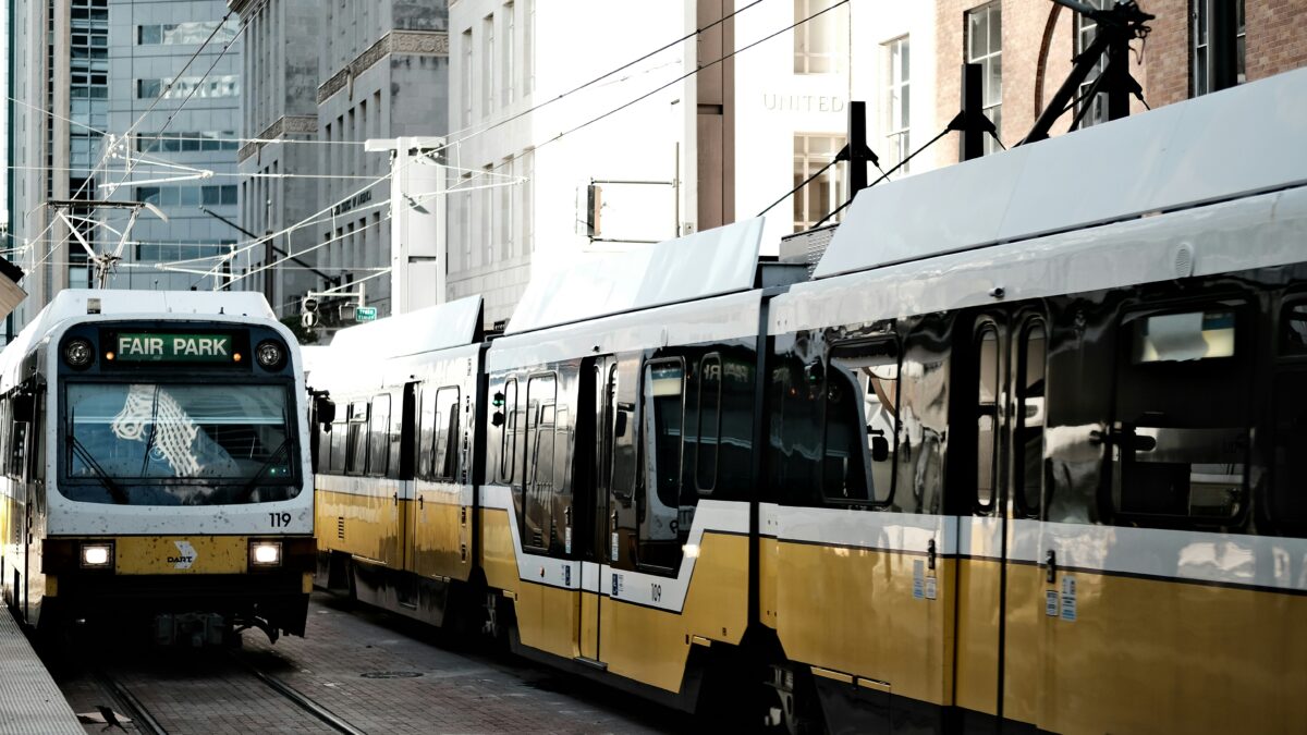 Dallas TRE commuter train moving between downtown and Fort Worth